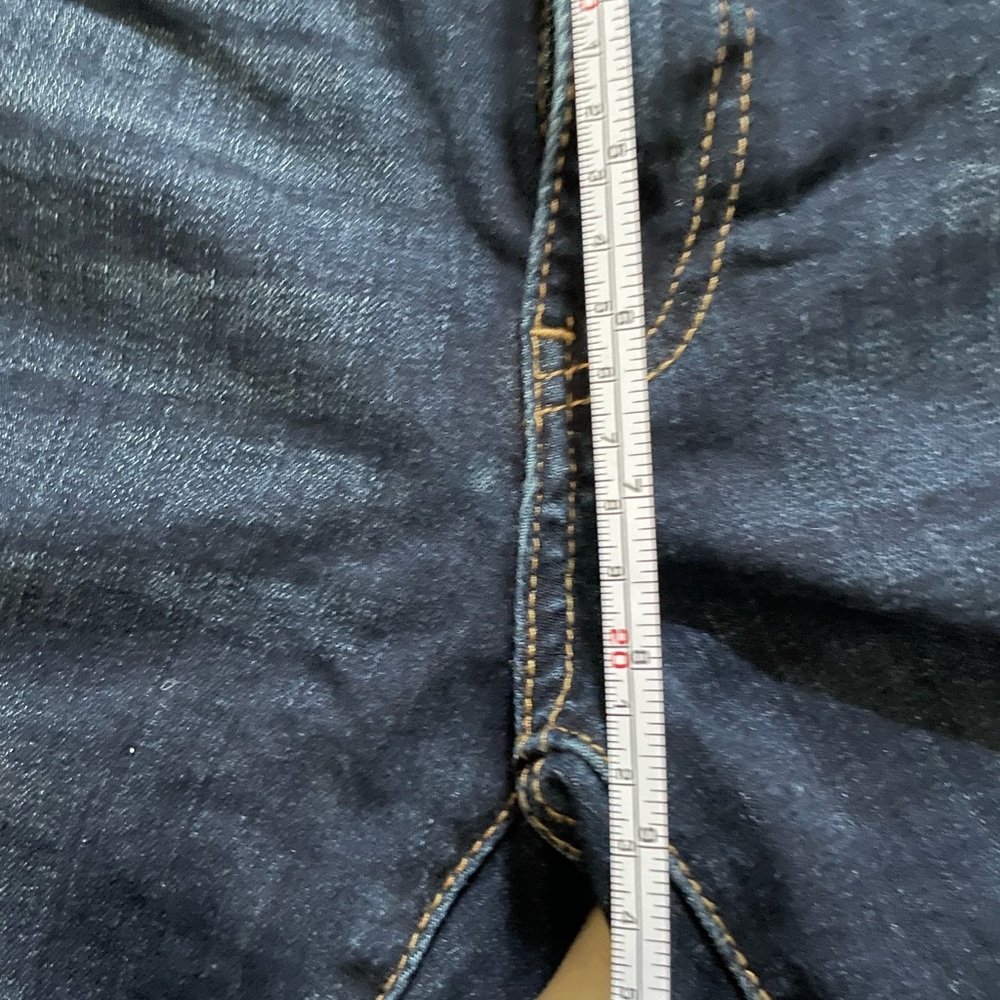 A2 Jeans - Picture 5 of 7